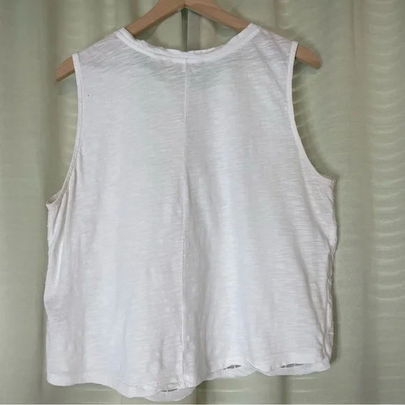 Soft Surroundings White Battenberg Lace Sleeveless Tank Top - Picture 9 of 11